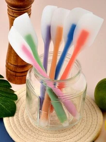 1pc Multifunctional Silicone Spatula, Heat Resistant, Suitable For Baking, Cooking And Mixing - Great For Cakes, Batters And More