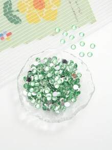 2mm至6mm銀底樹脂彩色水鑽，非熱固式平底背膠亮面水鑽，適用於手工DIY服飾、鞋子、包包、瓶子及手機殼裝飾 - 6MM(300pcs) - 查看 37