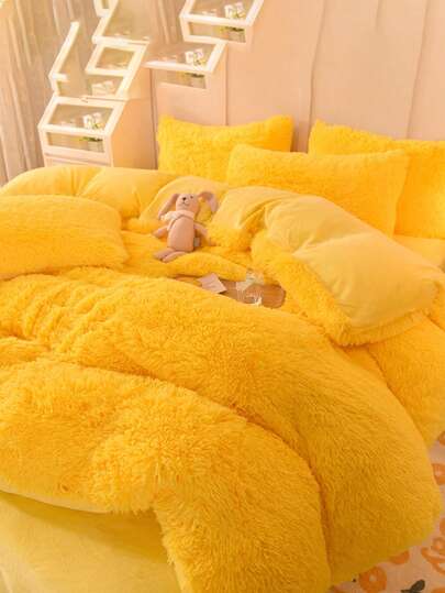 3pcs Yellow Fluffy Plush Comforter Set