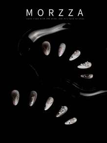 Y2K 立即升级您的外观，24 件街头简约休闲日常个性化帅气极简北欧银色不对称金属线条水钻装饰 3D 金属十字架白色法式中号杏仁假指甲套装，按压指甲，适合个性酷炫帅气的女孩和女性美甲用品指甲 - 黑與白 - 查看 2