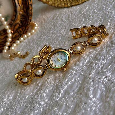 1件女士复古高品质精致奢华珍珠手链手表，适合作为节日礼物和日常佩戴