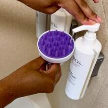 Scalp Massager Brush. Soft Silicone Hair Massager To Sanitize And Combat Dandruff - 白色 - 查看 4