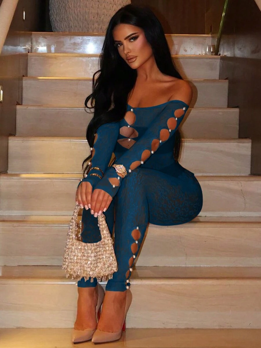 女士时尚镂空连体裤