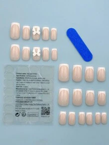 使用按压式指甲提升您的外观，24 片方形短款假指甲法式指甲，带 3D 白色蝴蝶结装饰，包含 1 个粘合片和 1 个迷你锉刀，经典裸色和白色法式全覆盖假指甲套装，适合女性和时尚女孩的日常佩戴美甲。这款短指甲永不过时。美甲用品 - 彩色 - 查看 2