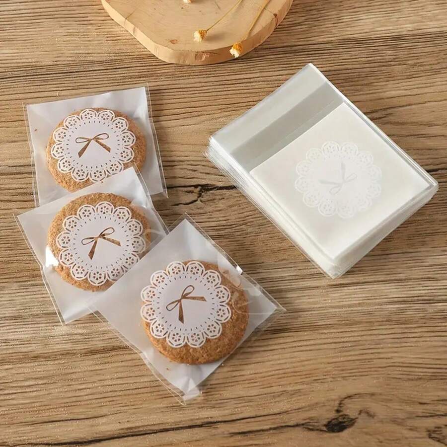 100 个白色领结设计自粘袋，适用于饼干、蛋糕、巧克力、糖果、零食包装，透明塑料袋，礼品袋，糖果袋，7*7 厘米（2.76 英寸*2.76 英寸） - 彩色 - 查看 1