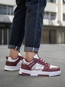 男士个性化森林印花舒适休闲运动鞋，时尚百搭小众设计前系带低帮情侣鞋 - 酒紅色 - 查看 11