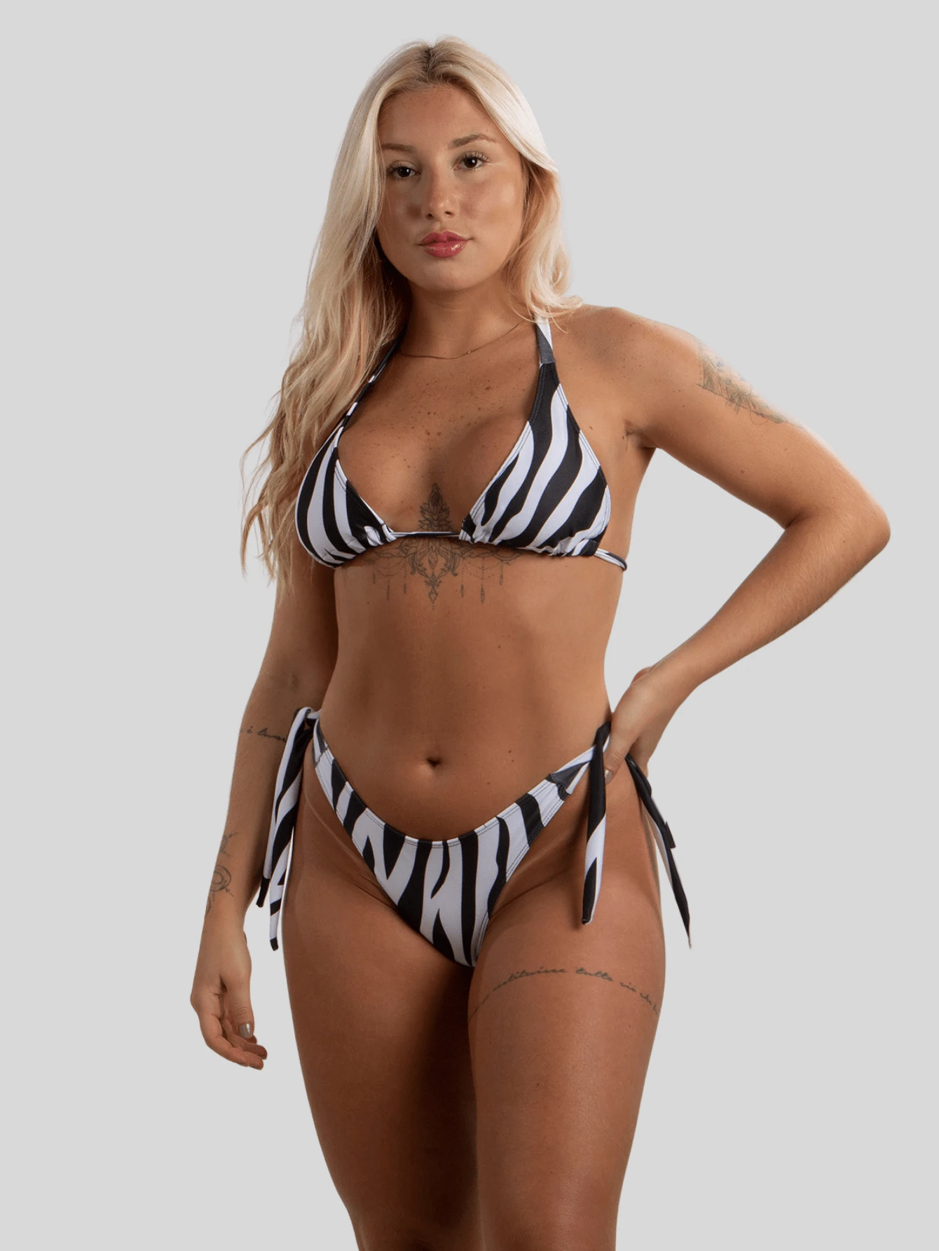 Lycra Print Cortin Bikini With Side Tie And Thick Straps - 斑馬 - 查看 1