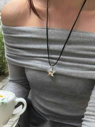 Korean Fashion Star Suede Pendant Necklace For Women, Simple And Stylish Pull Cord Long Sweater Chain
