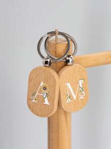 1 件雏菊字母 A-Z 图案木质钥匙扣、首字母木质吊坠、可雕刻的创意小礼物、包包吊坠、木质标签、钥匙扣、戒指、雕刻空白木板、DIY 配件 - 杏色 - 查看 3