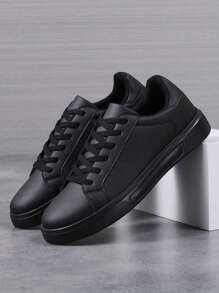 Men's Black Casual Sneakers Skateboard Shoes Work Shoes Solid Black Lace-Up Low-Top Sneakers, New Spring/Summer Student Back-To-School Skate Shoes, Non-Slip Work Shoes, Size 39-45