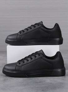 Men's Black Casual Sneakers Skateboard Shoes Work Shoes Solid Black Lace-Up Low-Top Sneakers, New Spring/Summer Student Back-To-School Skate Shoes, Non-Slip Work Shoes, Size 39-45