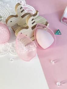 2 件化妆海绵化妆海绵收纳盒，便携式旅行容器透明蛋形粉扑架适用于学校化妆包返校用品化妆品收纳学校用品包收纳袋房间用品