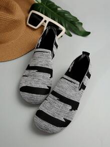 Women Round Toe Flat Shoes, Patchwork Knit Upper, Casual Breathable Non-Slip Comfortable Ballet Flats - Grey - View 7