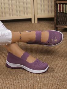 أحذية رياضة نسائية مطرزة بالزهور، أحذية خفيفة الوزن من نسيج شبكي ناعم، أحذية سير تنفس منخفضة