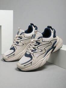 Baskets décontractées pour hommes, grande taille avec semelle en caoutchouc, chaussures à lacets en maille respirante, baskets épaisses, convenant pour les adolescents en été, les activités en extérieur, les vacances, les cadeaux de remise de diplôme, les accessoires d'anniversaire, la salle de sport