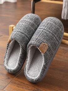 Men's Light Gray Simple Houndstooth Print Letter Decor Indoor Slippers, Warm For Bedroom & Office Use In Autumn Winter - Light Grey - View 2