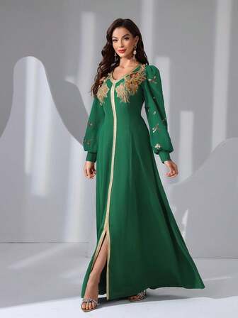 女士 V 领长袖金色亮片及地 A 字型端庄连衣裙