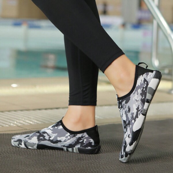 Sapatos aquáticos respiráveis femininos, sapatos de água leves para surf, praia, caminhadas, atividades ao ar livre