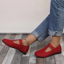 2024 Red Women's Summer Outdoor Hook And Loop Slip-On Flat Shoes, Fashionable Solid Color Minimalist Design, Soft Leather Soft Bottom, Comfortable Lining, Hollow Strap, Lightweight And Comfortable