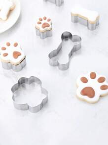 1pc Dog Paw And Bone Shaped Cookie Cutter Mold For DIY - Cookie Cutters - View 3