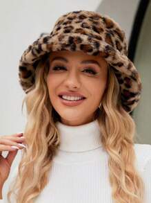 1 Women's Leopard Print Plush Bucket Hat, Autumn And Winter Warm Multi-Purpose, Adjustable Cap Crown, Suitable For Anyone Group Of Small Bucket Hats Suitable For Daily Use Leopard Print Pattern Random Winter Outfits