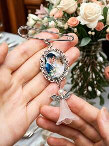 1 Stück individualisierbare Blumenstraußanhänger mit individuell bedrucktem Anhänger, personalisierter Blumenstraußanhänger für Hochzeiten, personalisierter Braut Foto Anhänger, individuelle Fotos Erinnerungsanhänger, Hochzeit, Junggesellenabschied, Hochzeitsdusche Geschenk, Verlobungsgeschenk, Hochzeitsgeschenk, Jahrestag Geschenk, Geschenk für Ihn/Sie, Geschenkidee zum Valentinstag, Geburtstag oder Jahrestag, Paare Geschenk, Geschenk für Ehefrau, Ehemann, Freundin, Freund - Stil 1 - Übersicht 4