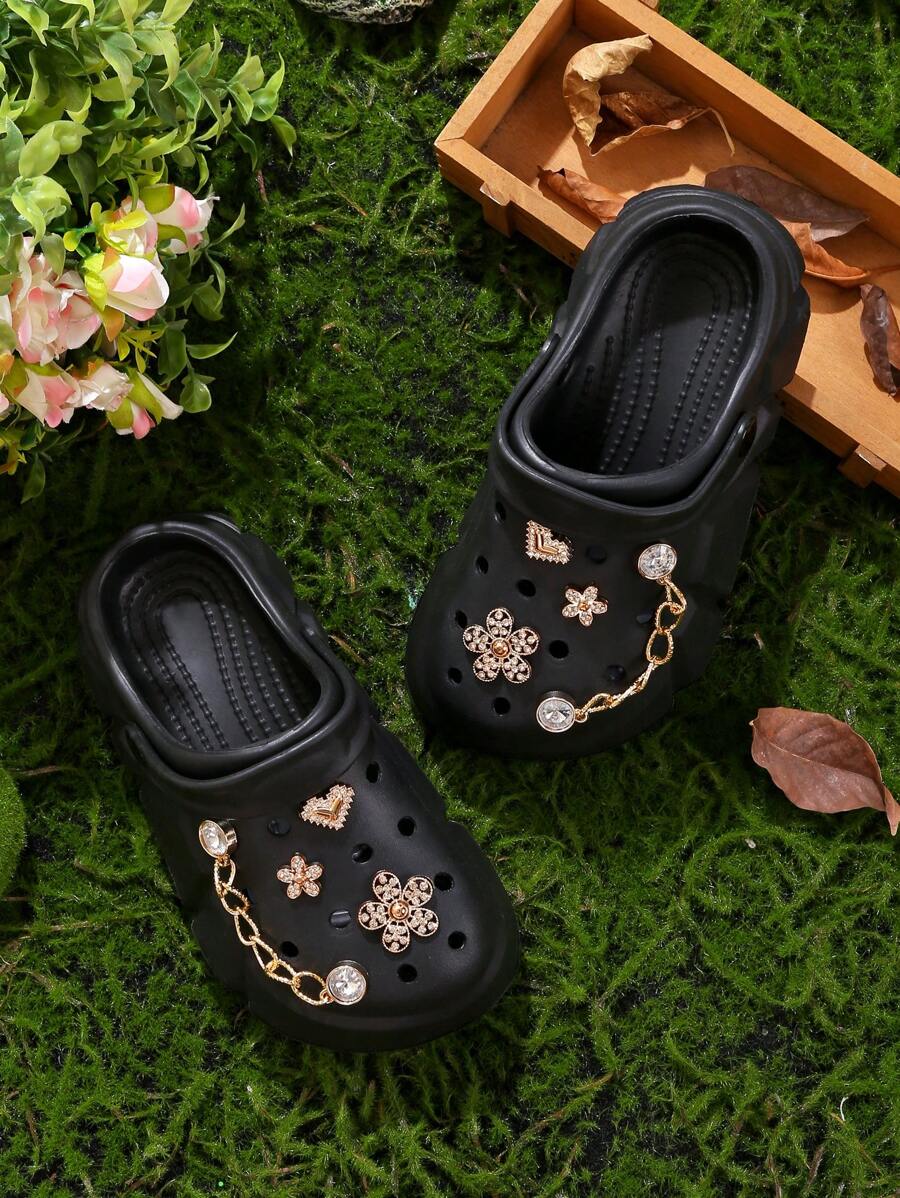 HOEASE Girls' Wooden Clogs, Garden Shoes, Comfortable Lightweight Hollow Sandals, Floral Pattern For Spring/Summer - Black - View 1