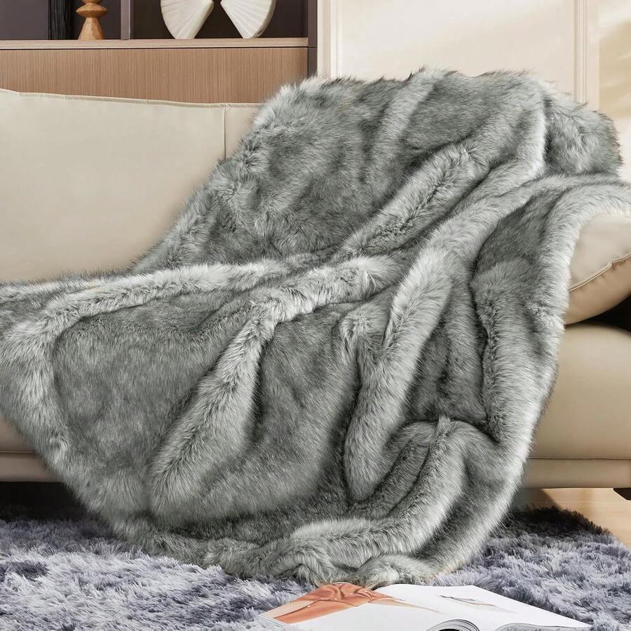 Touchat Luxury 1000GSM Faux Fur Throw Blanket, Super Heavy Thick Warm Cozy Blankets For Couch Bed Sofa, Plush Fuzzy Elegant Soft Reversible Mink Blanket For Living Room Bedroom, 50''x60'' - 白灰色 - 查看 1