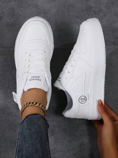 2025秋冬新款女士系带休闲鞋、运动鞋、白色鞋、女鞋、滑板鞋、轻便街头滑板鞋、女士运动鞋