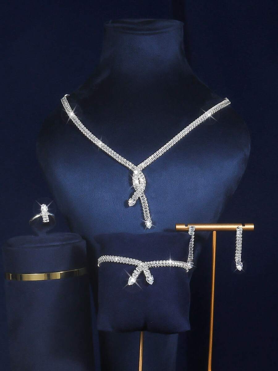 1 Copper-Based Sparkling Zirconia Necklace + 1 Luxurious Zirconia Bracelet + 1 Pair Elegant Zirconia Earrings + 1 Graceful Zirconia Ring, 5-Piece Bridal Wedding Jewelry Set For Party, Wedding, Banquet, Bridal Photography, Gift - Silver - View 1