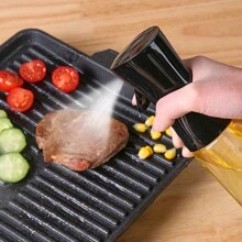 1pc Press-Type Oil Spray Bottle, Household Kitchen Oil Sprayer With Dust-Proof Cap For Cooking - Black - View 3