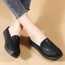 Plus Size Slip-On Backless Mule Sandals, Classic Closed Toe Slides For Mothers, Spring & Summer