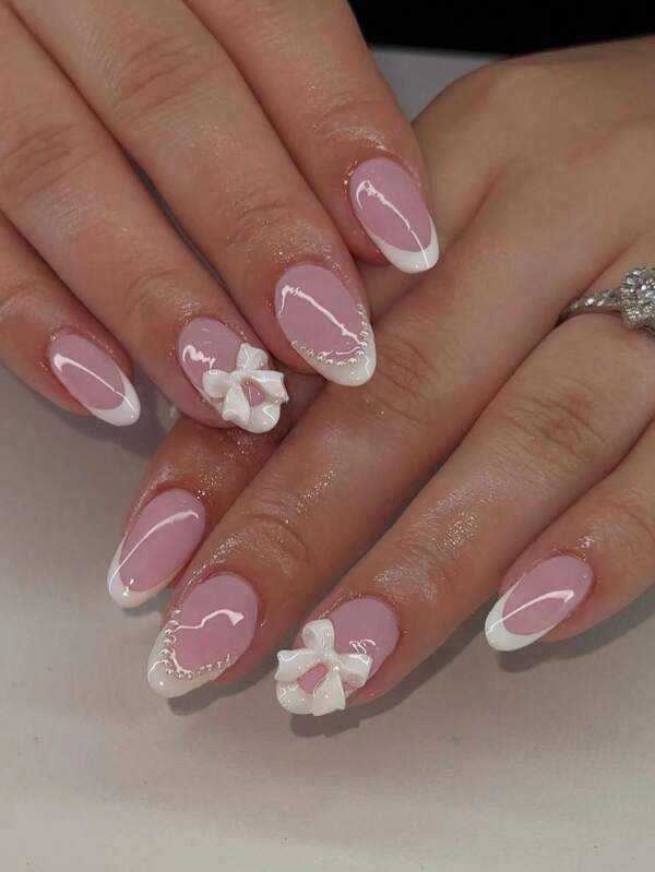 24pcs Short Oval White French Tip Press On Nails Short Bow With Pearls Design Design Fit Perfectly Acrylic False Nail Set,Contain 1pc Jelly Glue And 1pc Nail File, French Tip Nial For Women And Girls To DIY Daily Work Study And Party Use
