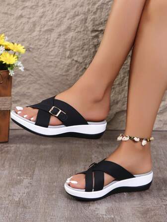 Sandalias de cuña con suela gruesa y cruzada para mujeres, con suela interior cómoda y amortiguadora, nuevas sandalias de playa casuales de verano, impermeables, con plataforma, estilo slip-on y botones ajustables