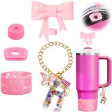 Set de 5 accesorios para tazas de 30oz y 40oz, decoraciones con iniciales para tumblers, que incluye tapa y funda de silicona para pajita, tapa a prueba de derrames, y dije para asa