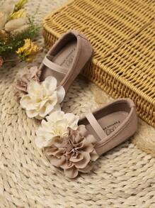 1 par de bailarinas con decoración floral, fondo suave antideslizante, estilo retro y dulce de princesa, adecuadas para primavera y otoño, para niñas