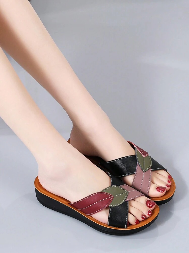 Chaussons D'été Pour Maman, Confortable, Plat, Antidérapant, Couleur Unie, Pantoufle Pour Femmes D'âge Moyen Et Personnes Âgées - Noir - Voir 4