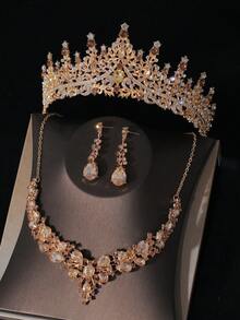 1 set d'accessoires de mariée dorés comprenant une couronne, un collier, des boucles d'oreilles, 1 set de 4 pièces de bijoux de mariage, convient pour la mariée, le mariage, la robe de mariée, les fêtes et les événements