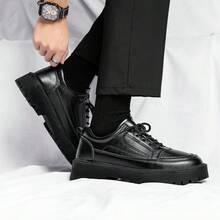 男士中老年厚底运动鞋，系带，软底，防臭鞋垫，防滑外底，适合秋冬季正式和休闲穿着 - 黑色 - 查看 3