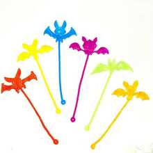 20 Stück, gemischte Halloween Stretchy Sticky Hände Kürbis Geist Party Geschenke, Halloween Süßigkeiten oder Tricks Geschenkspielzeug für Leckereientüten, Schatzkisten, Klassenzimmerpreise, Piñata-Füllungen, Weihnachten