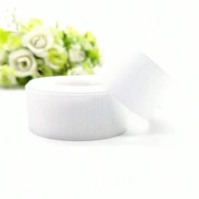 Nastro di raso gros grano lungo 4,5 m per 25 mm di larghezza, disponibile in colori uniti, ideale per esposizione di gioielli, confezione regalo, composizioni floreali, fiocchi, decorazioni per feste di San Valentino - 4,5 metri - Visualizzare 4