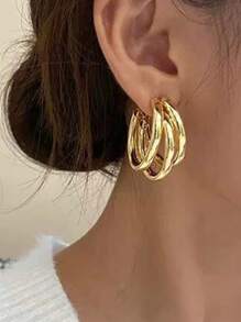 Dellgoo Minimalist C-Shape Multi-Layer Small Geometric Metallic Texture Earrings - Yellow Gold - View 1