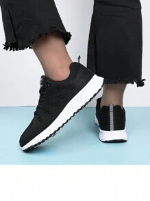 Women's Breathable Sports Shoes, Flat Style, Mesh Design, Ideal For Basketball Or Tennis - Black - View 4
