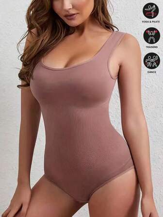 Votre silhouette avec le body sport outdoor pour femme avec contrôle du ventre et corset, gaine amincissante, corset de maintien de la taille. Accessoires de gym