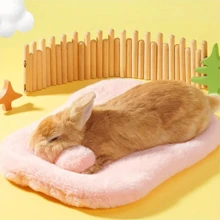 Universal Long Plush Warm Lounging Mat For Small Pets, Soft & Skin-Friendly, Suitable For Autumn/Winter, Warm Sleeping Foot Mat, Guinea Pig & Rabbit Cotton Nest