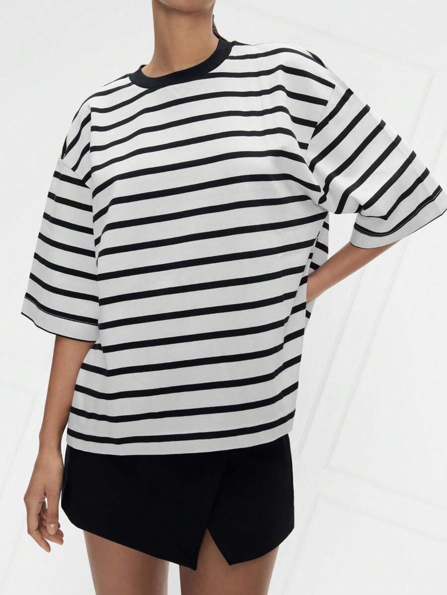 K&K FASHION SHEIN Striped Oversized T-Shirt - trắng - Xem 1