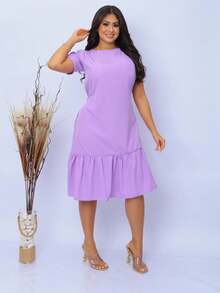 Mavie Dress, Specially Designed To Highlight Your Natural Elegance. With A Belt That Cinches Your Waist And A Ruffle That Adds A Perfect Touch - Màu Lilac Tím - Xem 4