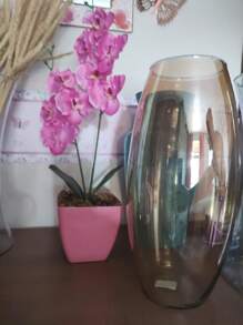 Romulo Rounded Amber Glass Vase For Flowers And Decoration - Gold - View 3