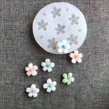 1 件 3 款 6/20 腔 3D 玫瑰/樱花花形 DIY 设计硅胶模具，小型迷你可爱樱花花模具，用于创意芳香疗法粘土首饰制作、香皂、蜡烛杯蜡装饰等，树脂和聚合物粘土工艺工具模具，手工礼品制作用品，适用于婚礼毕业生日派对装饰 - 多色 - 查看 4