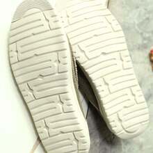 New Fashionable Versatile Men's Canvas Shoes, Lightweight Breathable Comfortable Flat Shoes, Durable Slip-On Casual Chunky Sneakers - Khaki - View 4